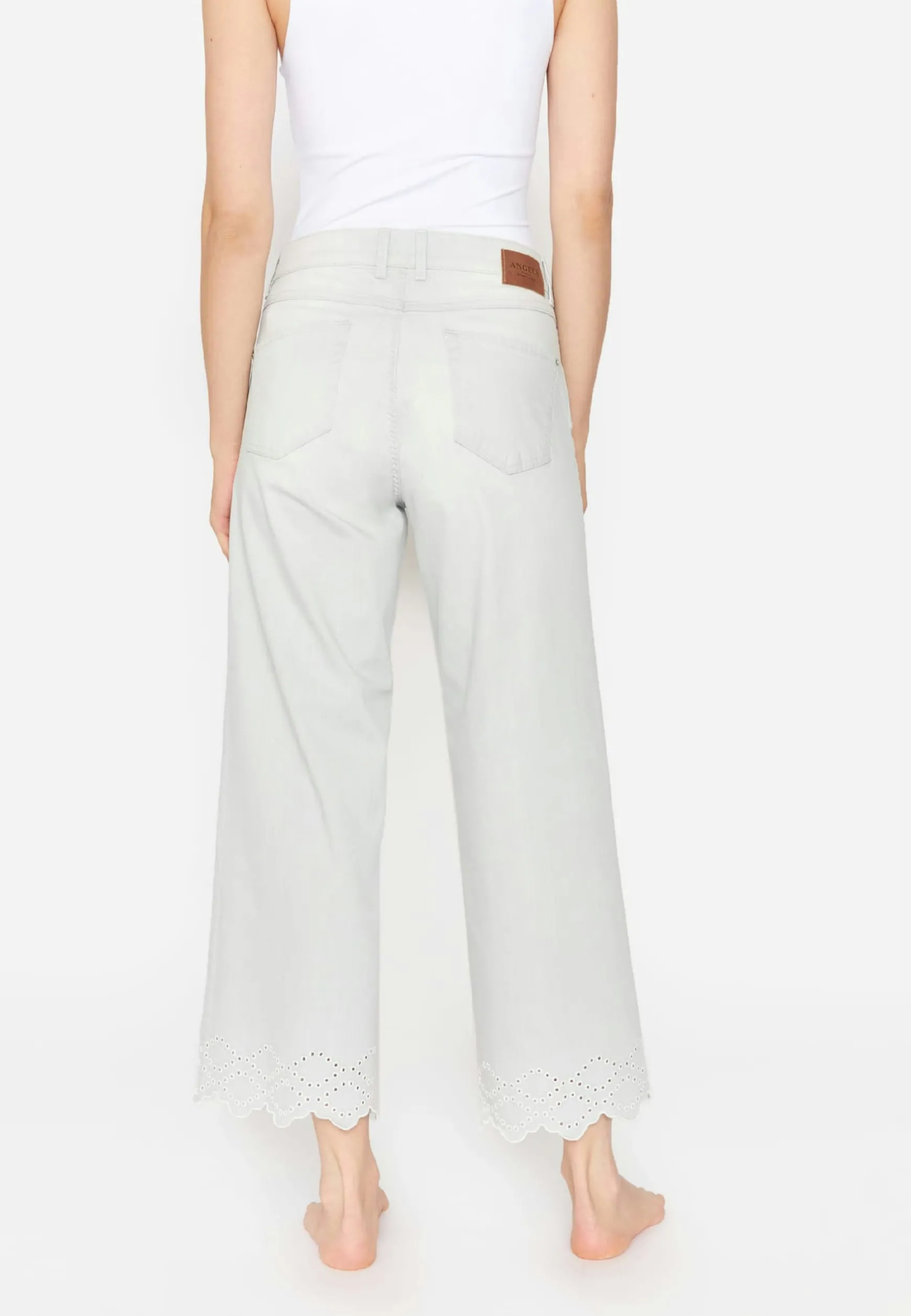 Culotte Linn Stitch mit Stickereien