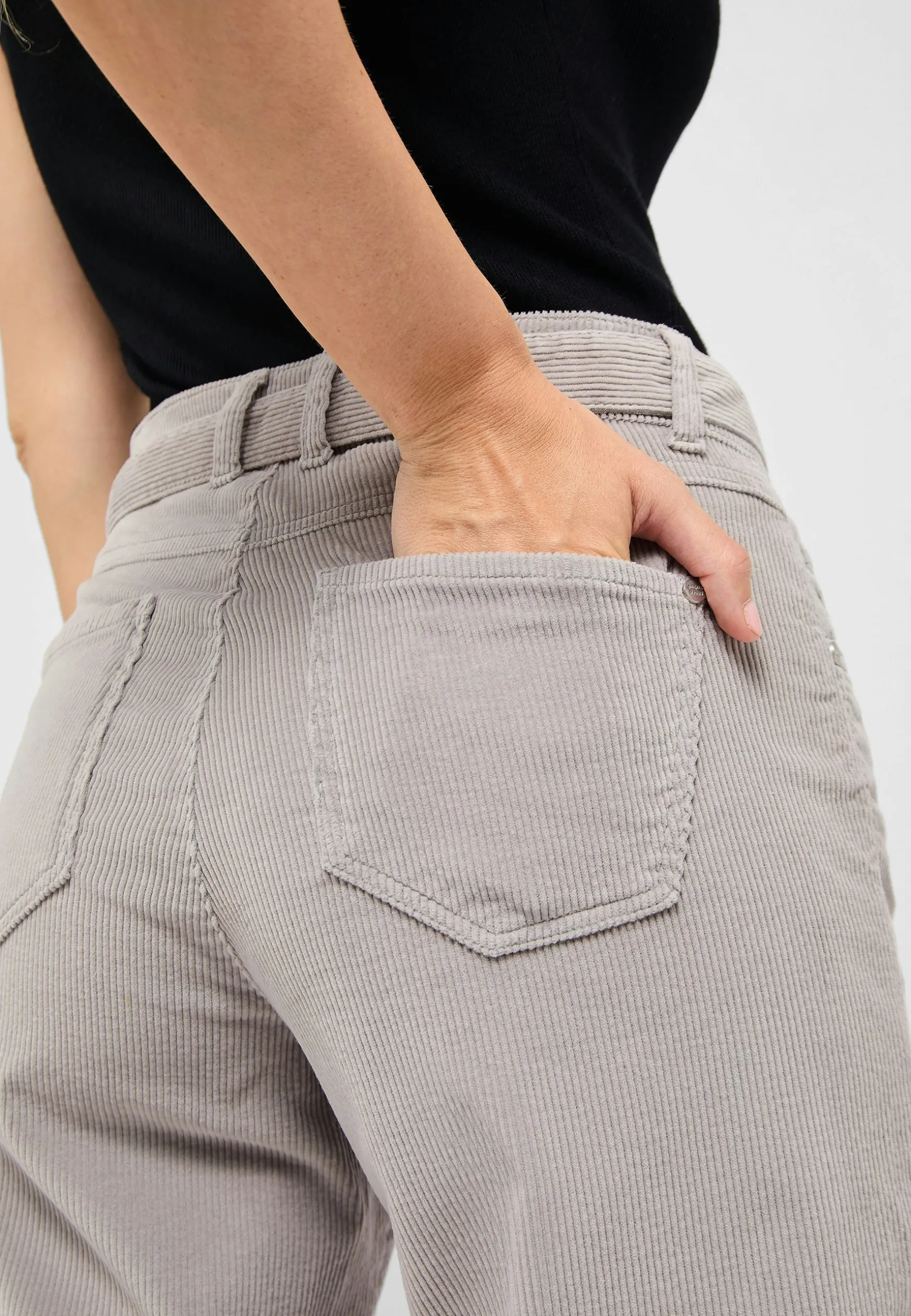 Hose Linn Belt mit Breitcord