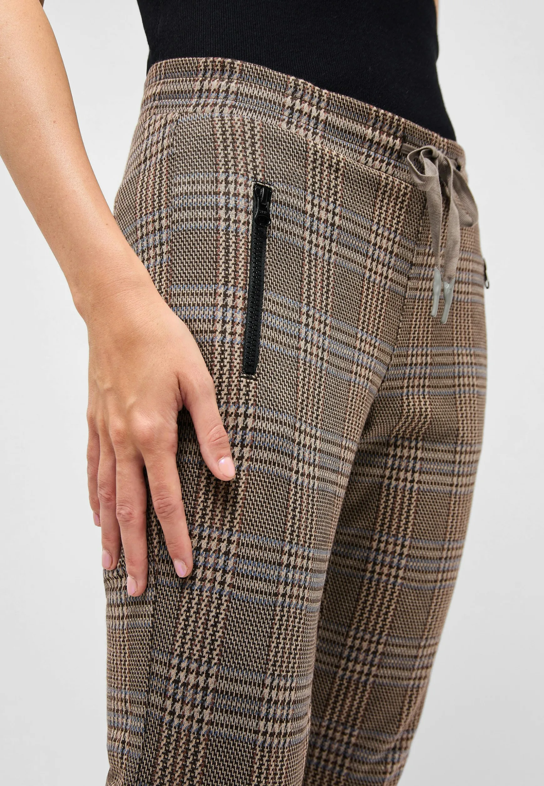 Hose Louisa Shape Zip mit Zierreiu00c3u0178verschlu00c3u00bcssen