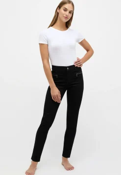 Hose Malu Zip mit cleanem Super Stretch Denim