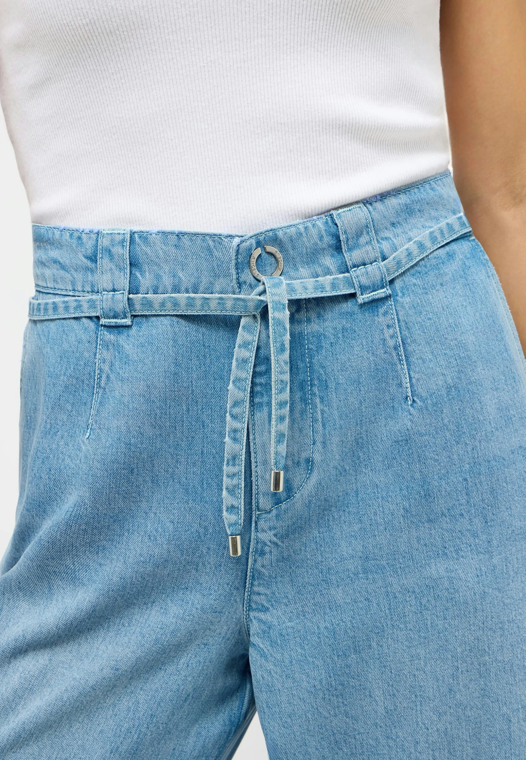 Hose New Wide Leg mit Gu00c3u00bcrtel