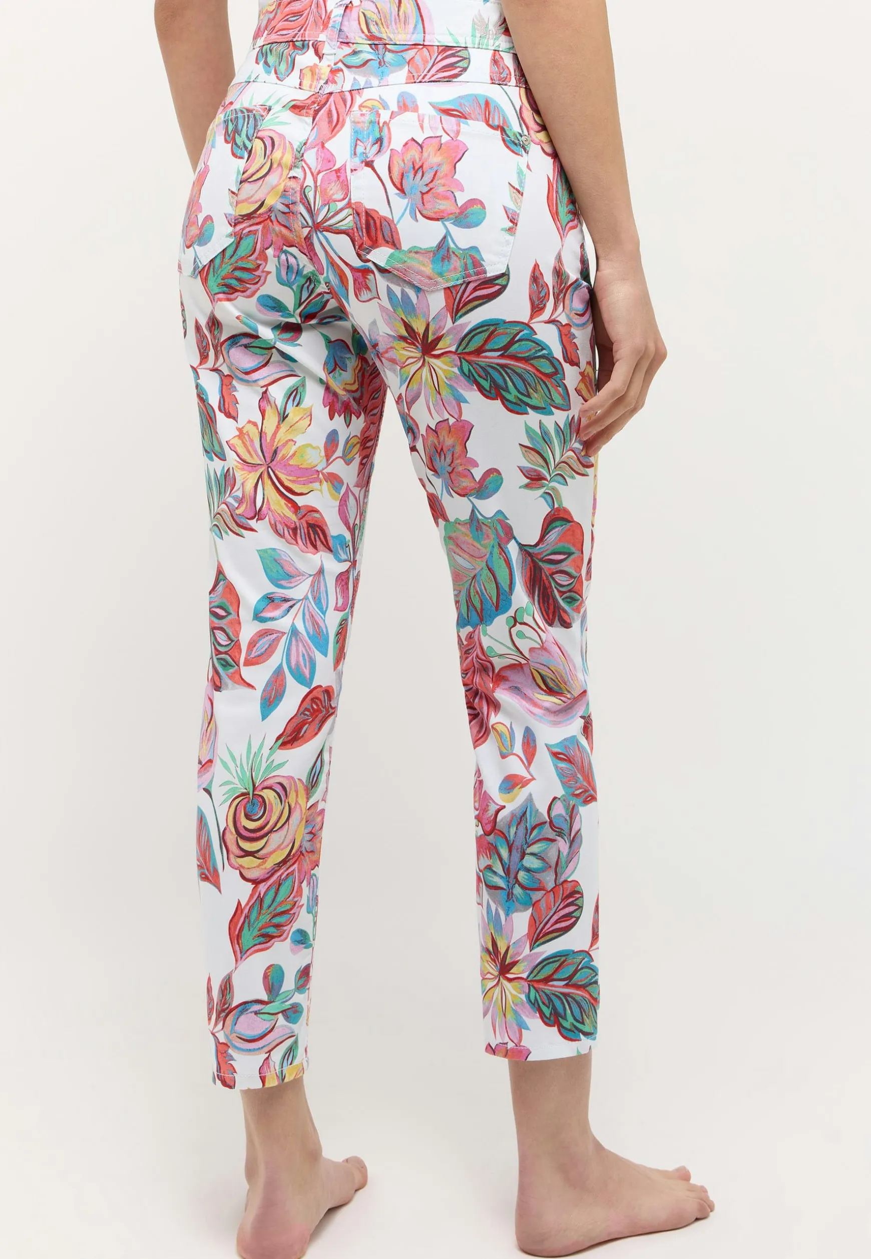 Hose Ornella mit Blumenmuster