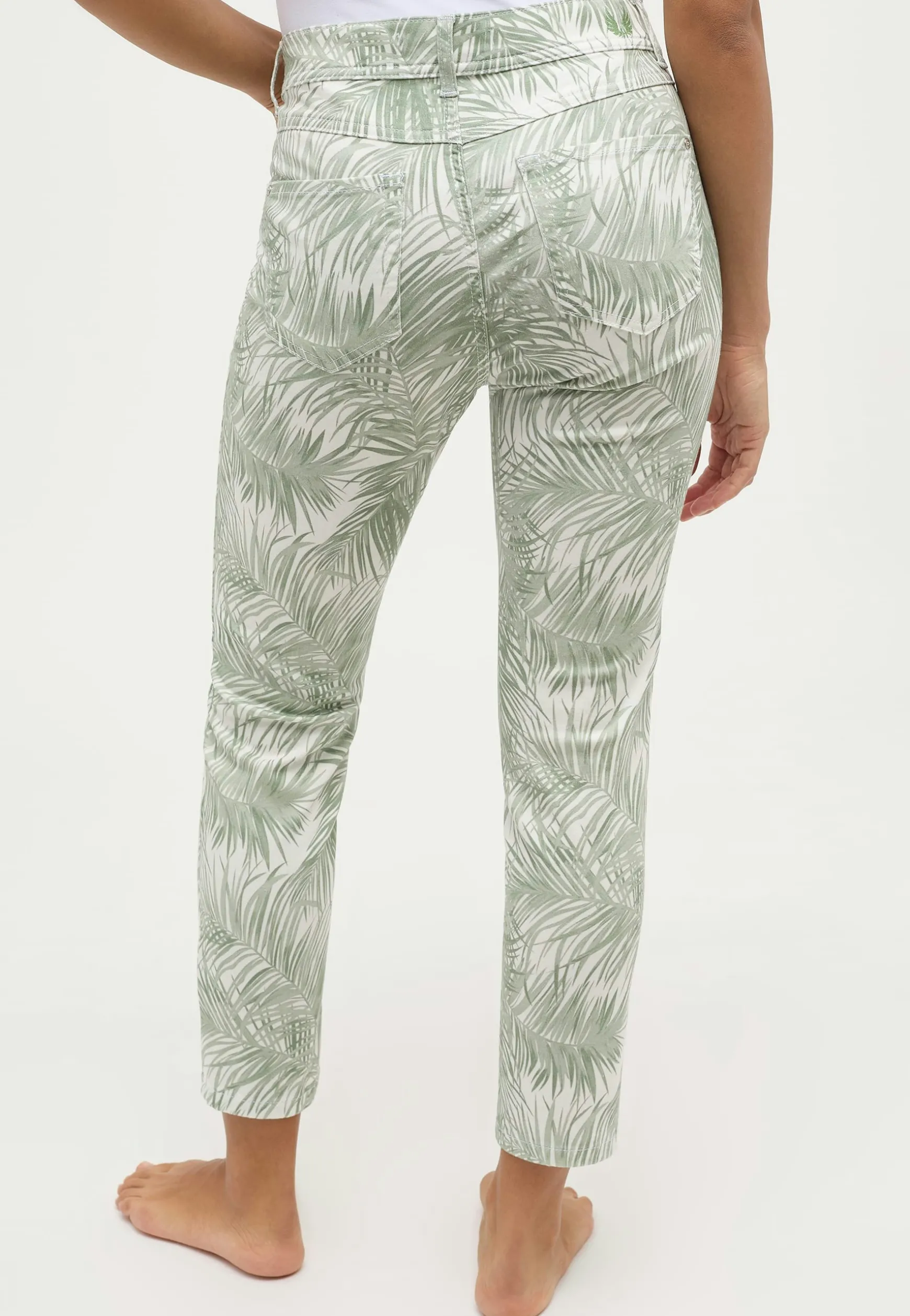 Hose Ornella mit Palmenprint