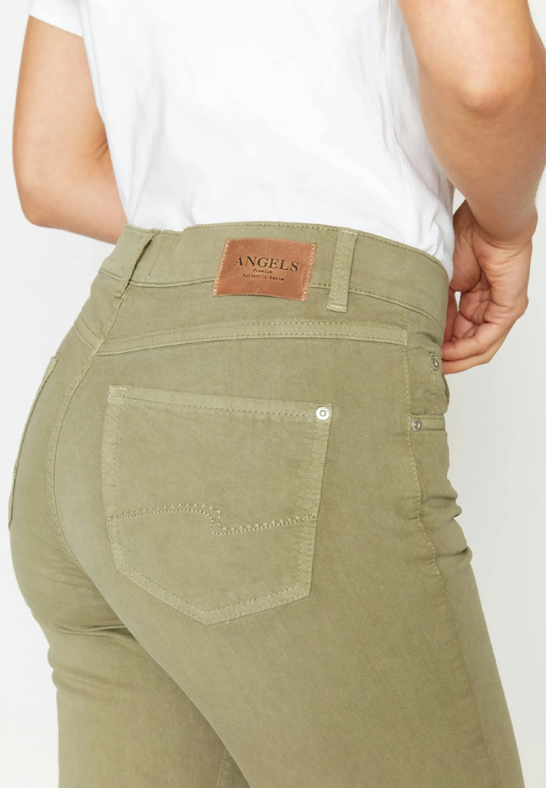 Jeans Cici mit Coloured Denim