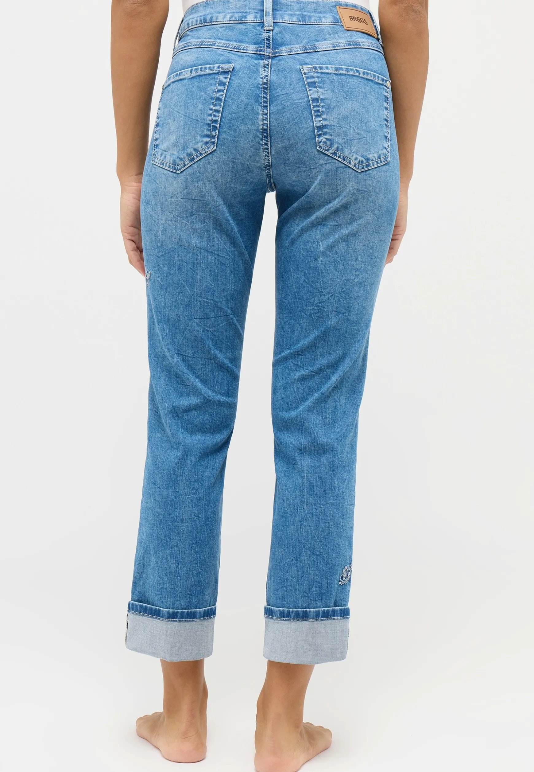Jeans Cici mit Schmetterlingprint