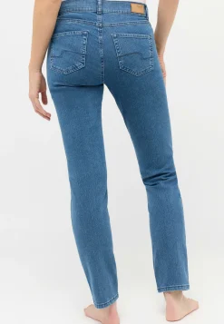 Jeans Cici mit sportivem Denim