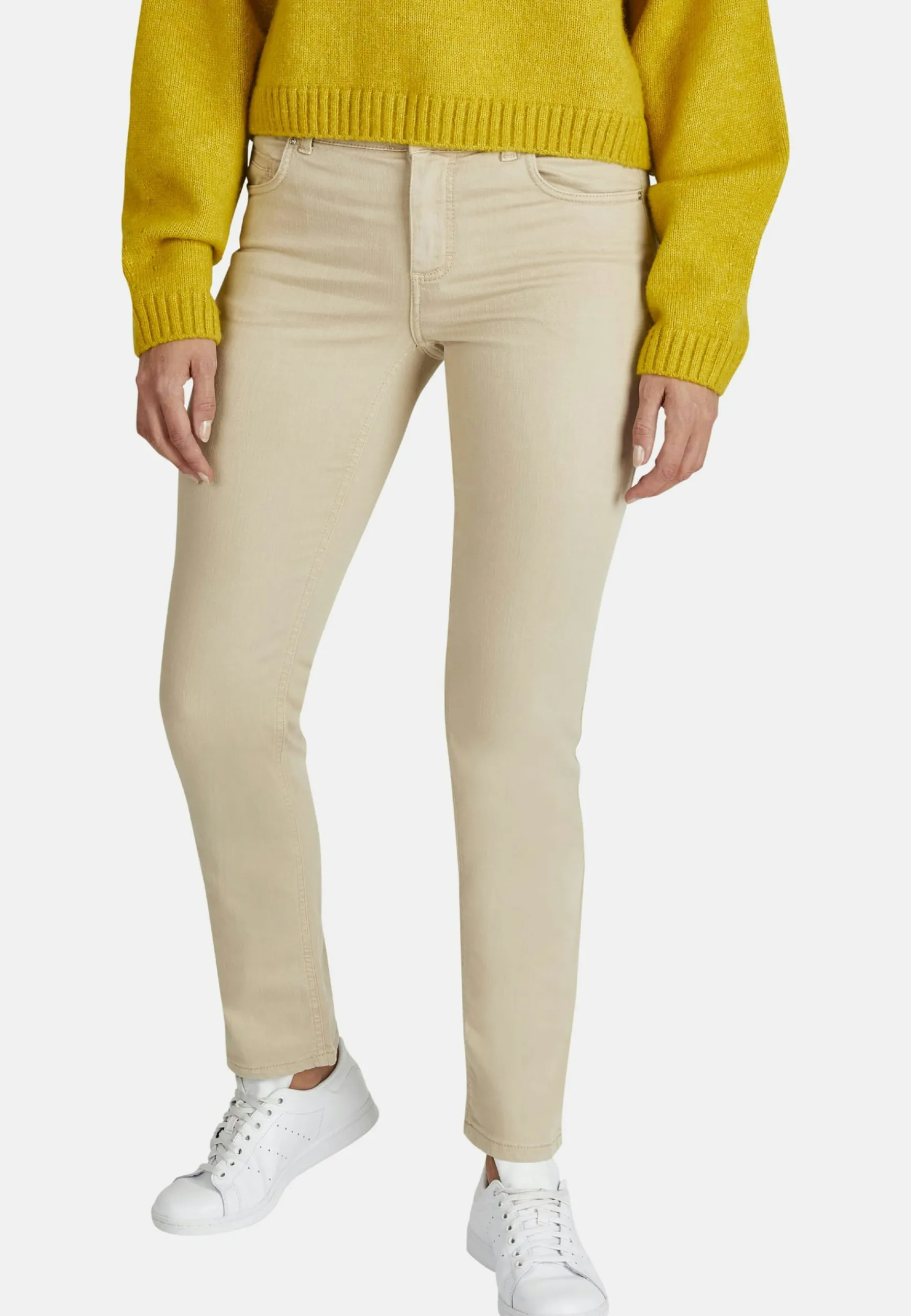 Jeans Cici mit unifarbenem Design