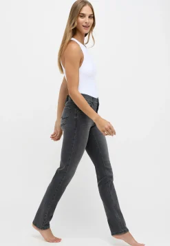 Jeans Cici mit Used-Waschung