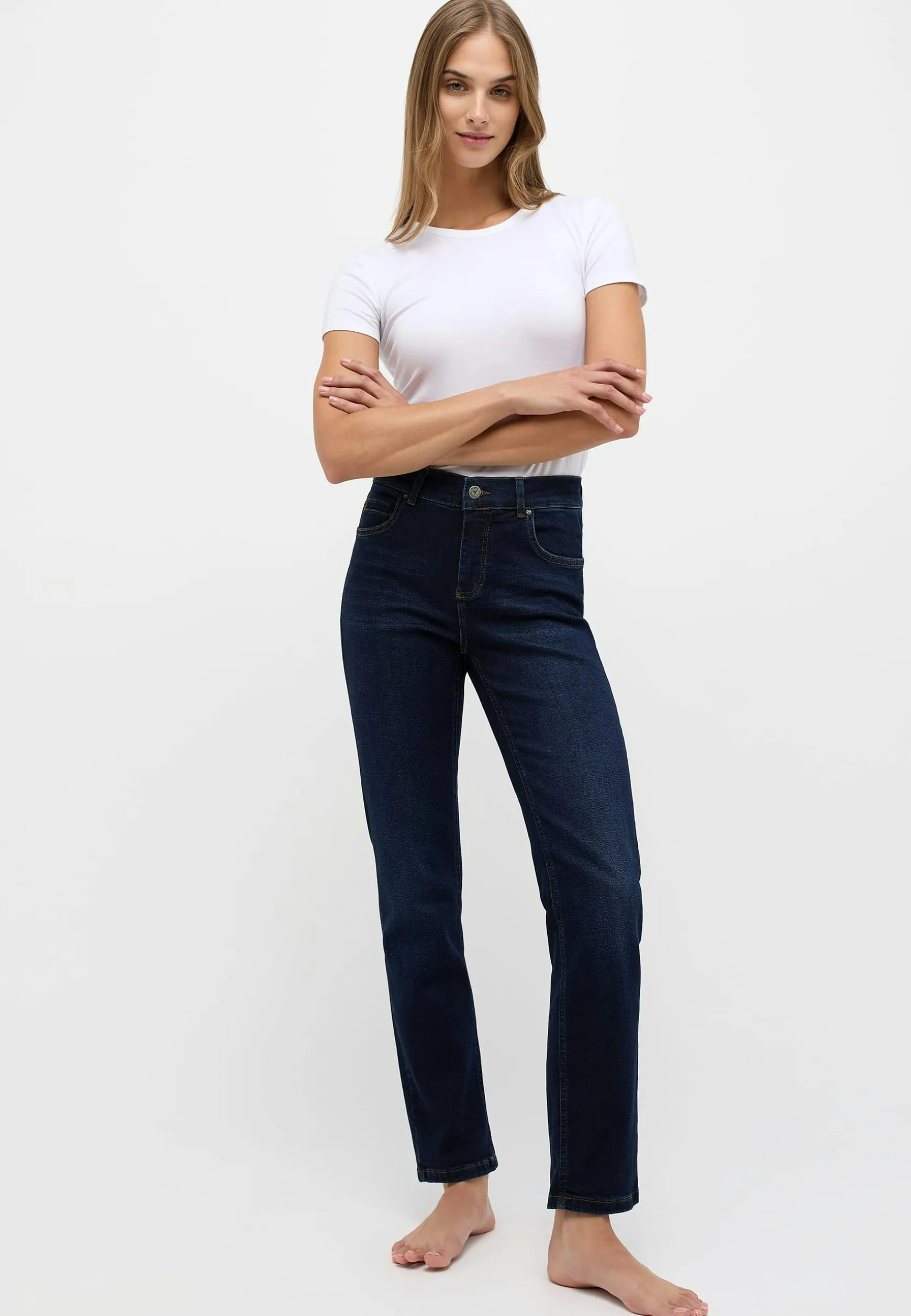Jeans Cici mit Used-Waschung
