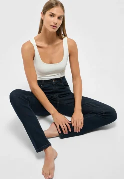 Jeans Cici mit Used-Waschung