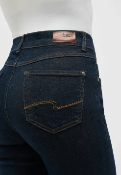 Jeans Cici mit Used-Waschung