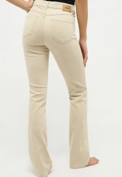 Jeans Leni mit elastischem Denim