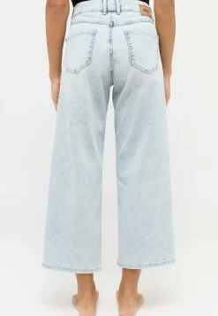 Jeans Linn mit Schmetterlingprint