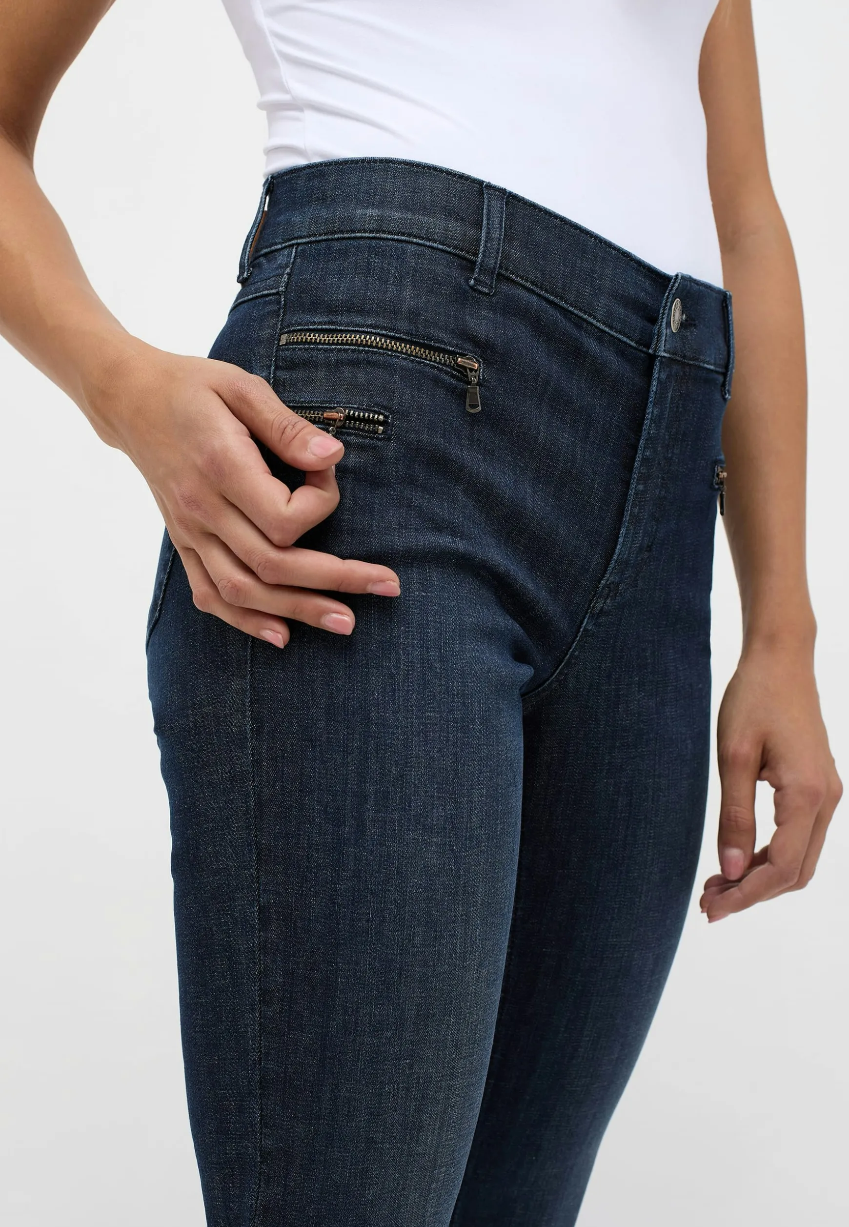 Jeans Malu Zip mit Zierreiu00c3u0178verschlu00c3u00bcssen