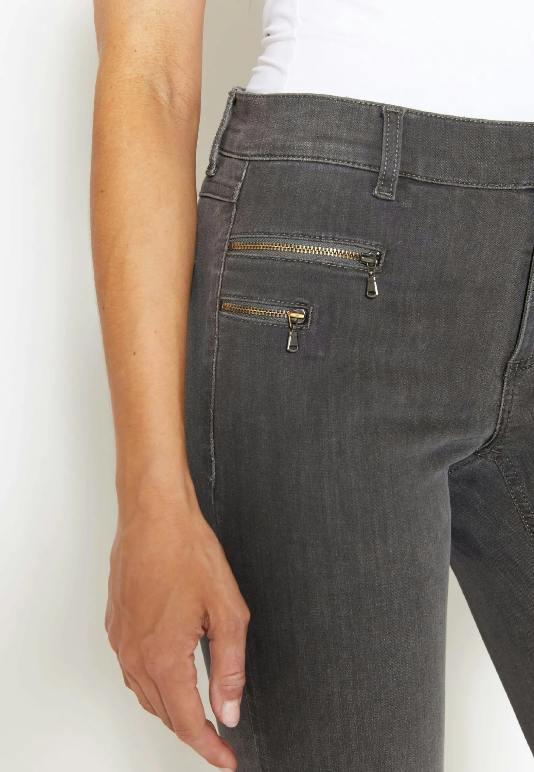 Jeans Malu Zip mit Zierreiu00c3u0178verschlu00c3u00bcssen