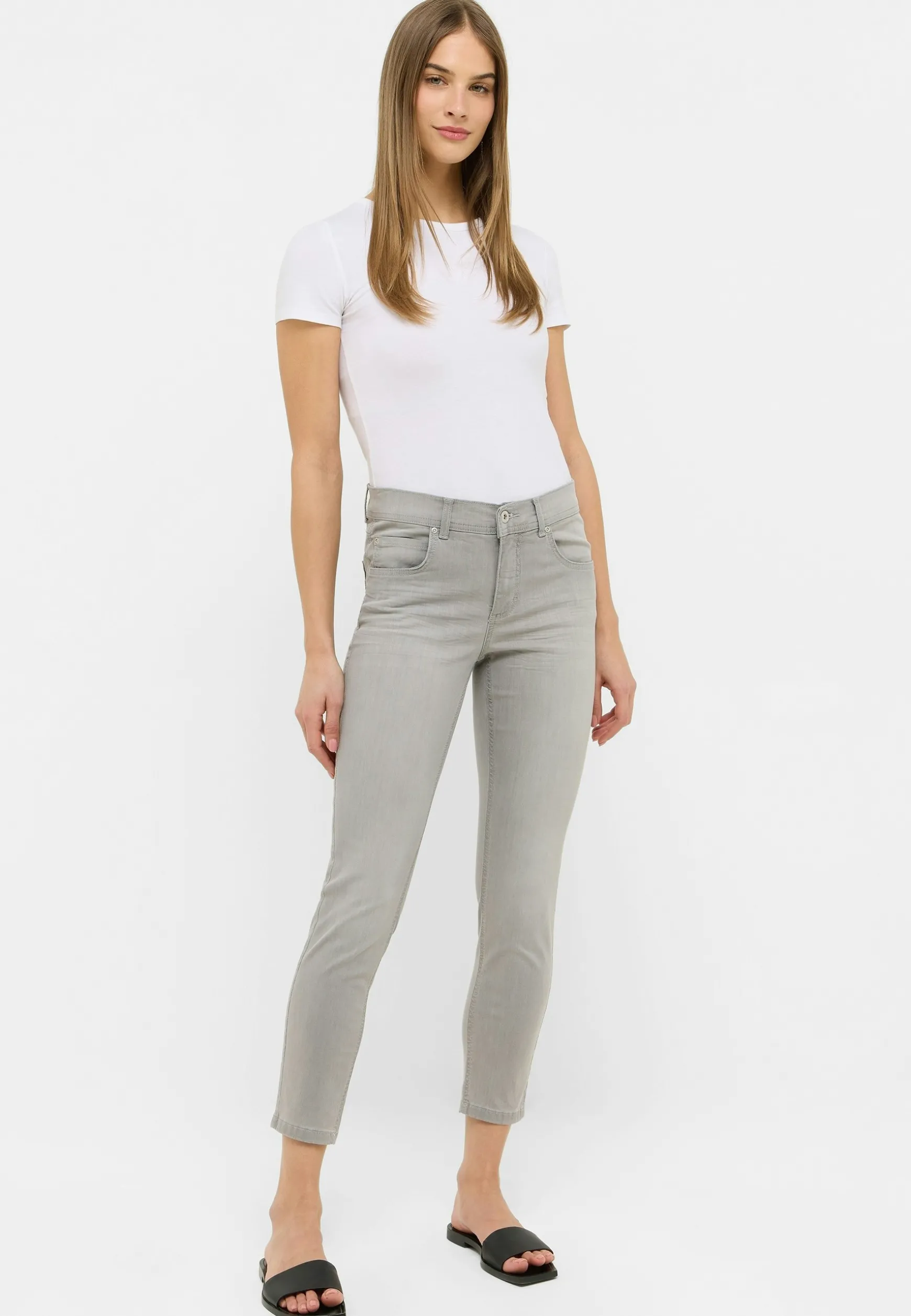 Jeans Ornella mit Used-Waschung