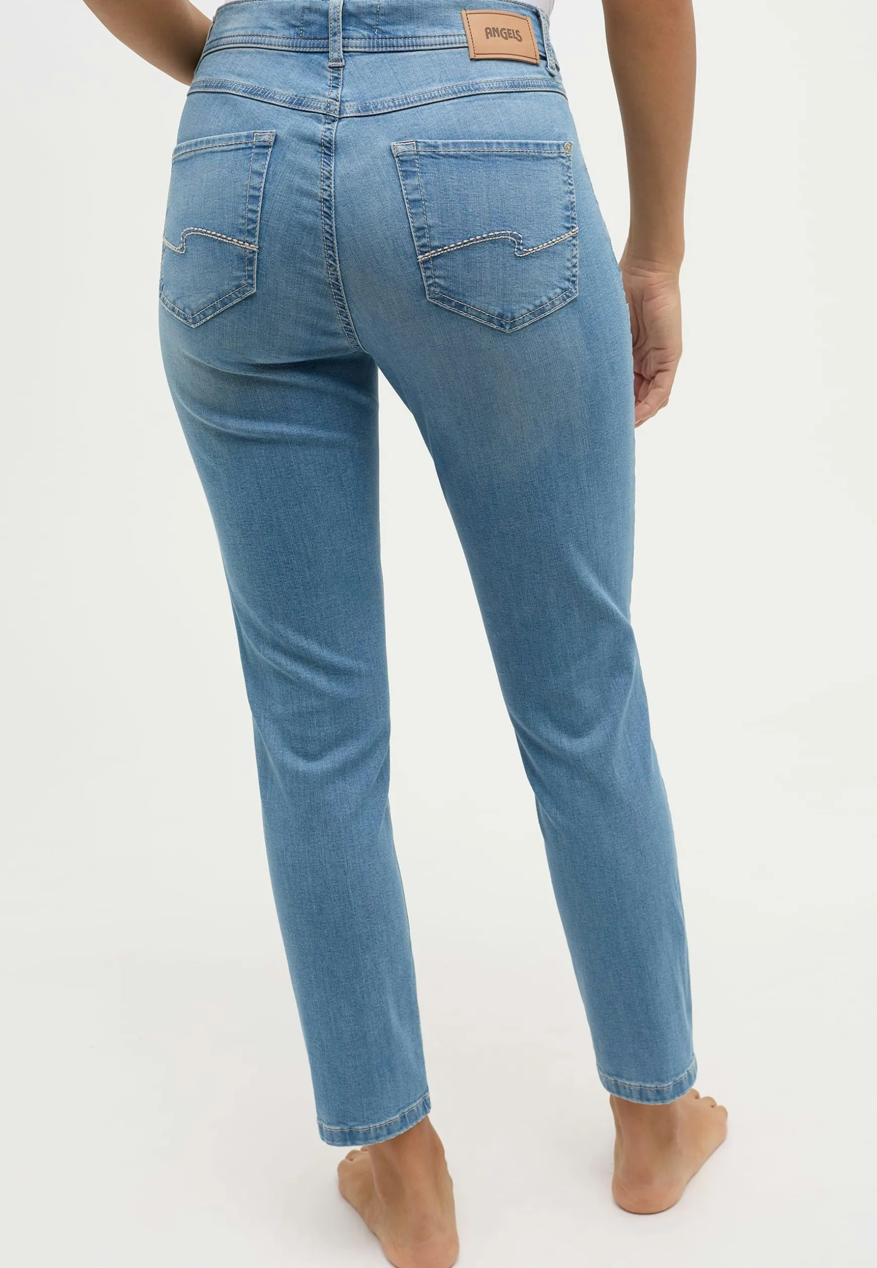 Jeans Ornella mit Used-Waschung