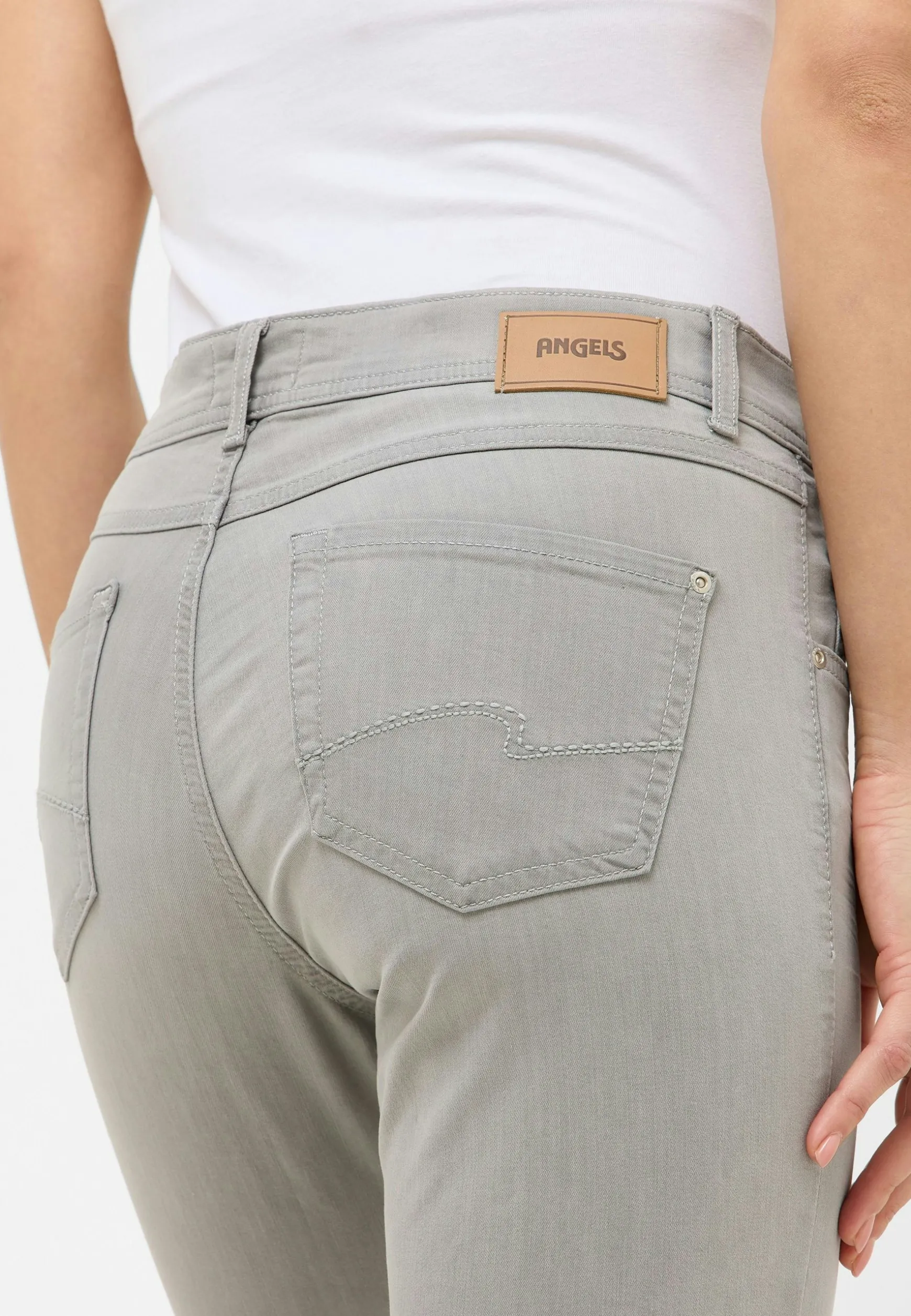 Jeans Ornella mit Used-Waschung