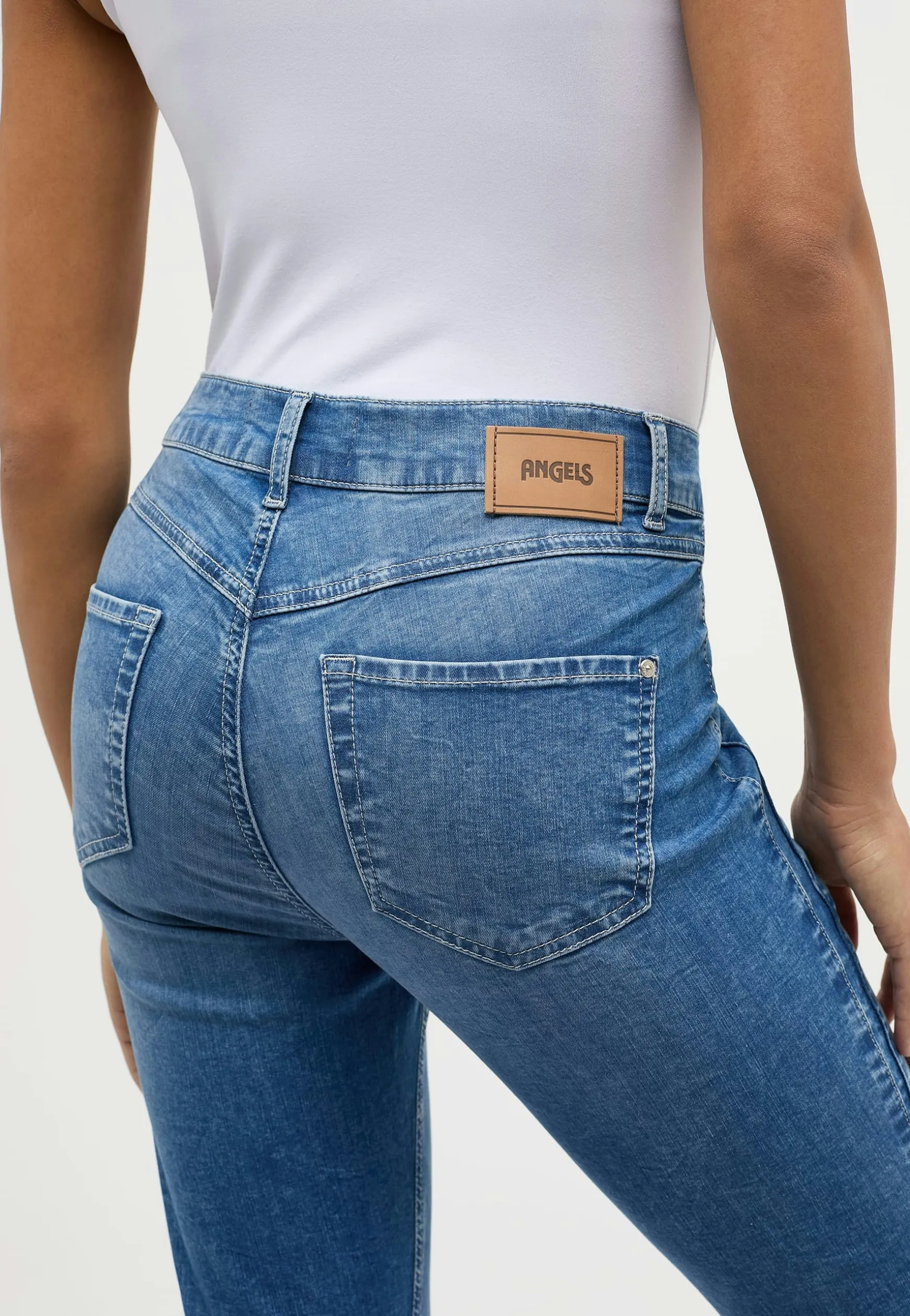 Jeans Ornella Seam mit Used-Waschung