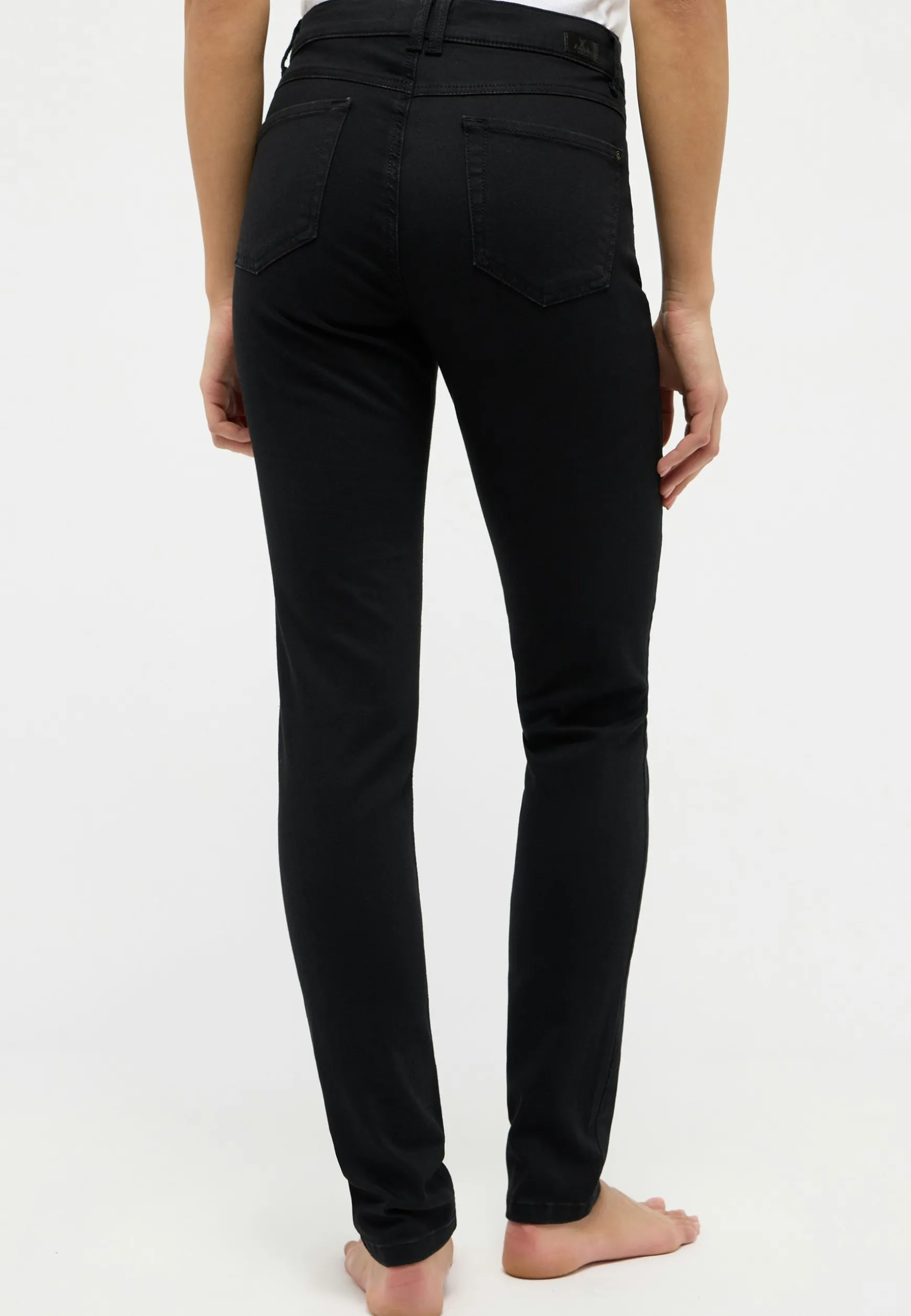 Jeans Skinny Button mit authentischem Denim