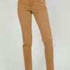Jeans Skinny Button mit Coloured Denim