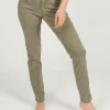 Jeans Skinny Button mit Coloured Denim