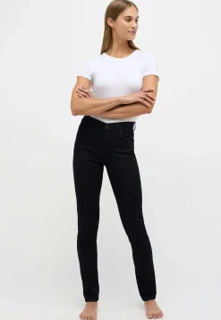 Jeans Skinny mit cleanem Super Stretch Denim