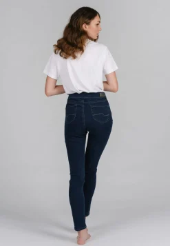 Jeans Skinny mit sportivem Denim