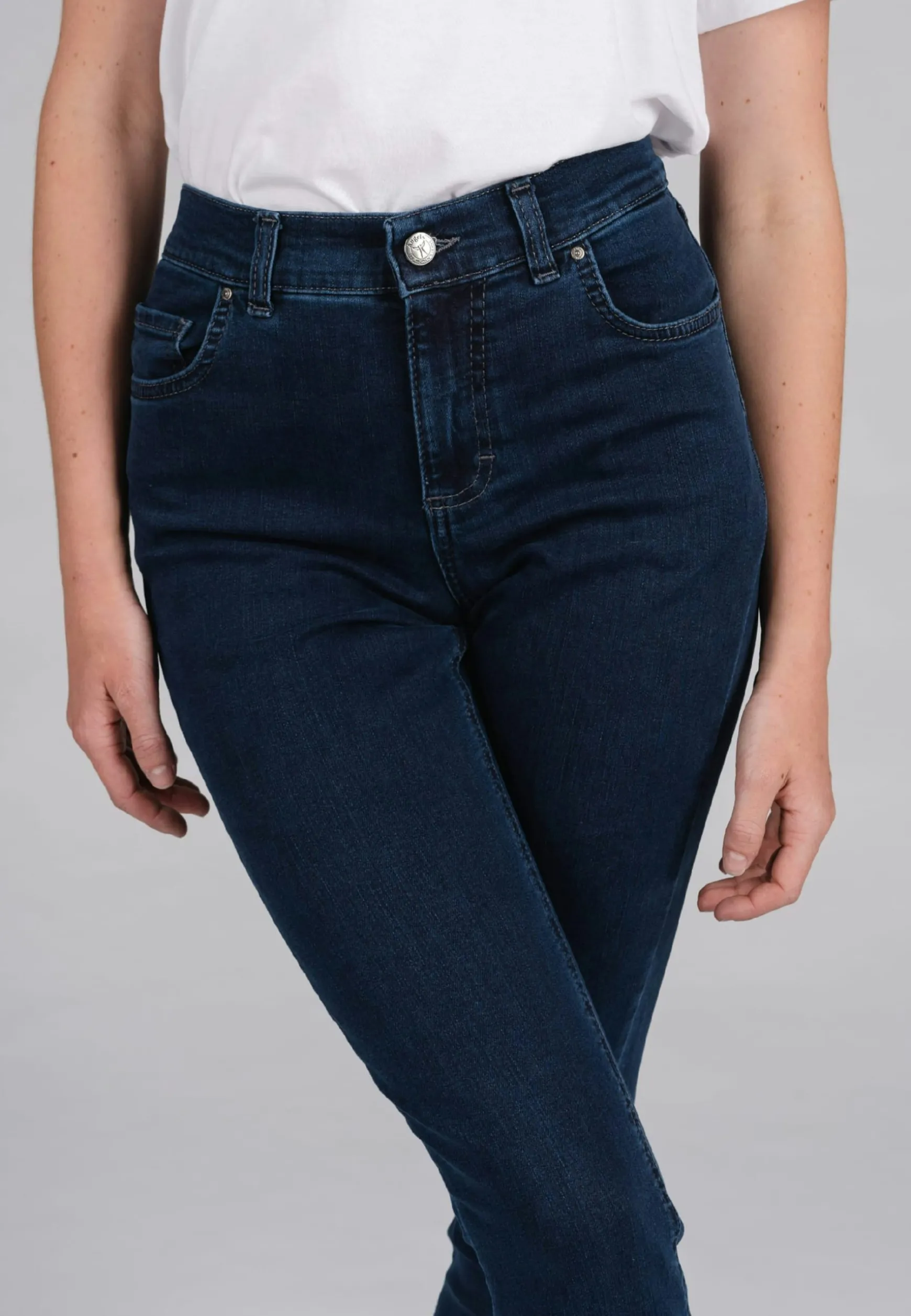 Jeans Skinny mit sportivem Denim