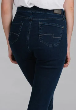 Jeans Skinny mit sportivem Denim